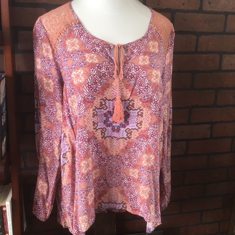 Pink pattern top - Picture 6 of 8